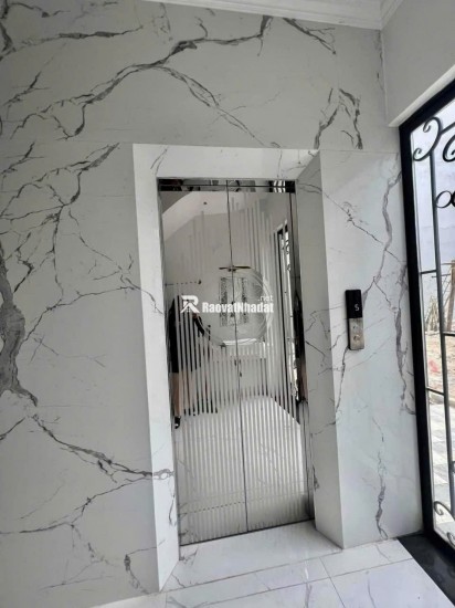 Cho thuê nhà, THANG MÁY, 158m2- 5T, Nguyễn Tuân, Vũ Trọng Phụng -53 tr